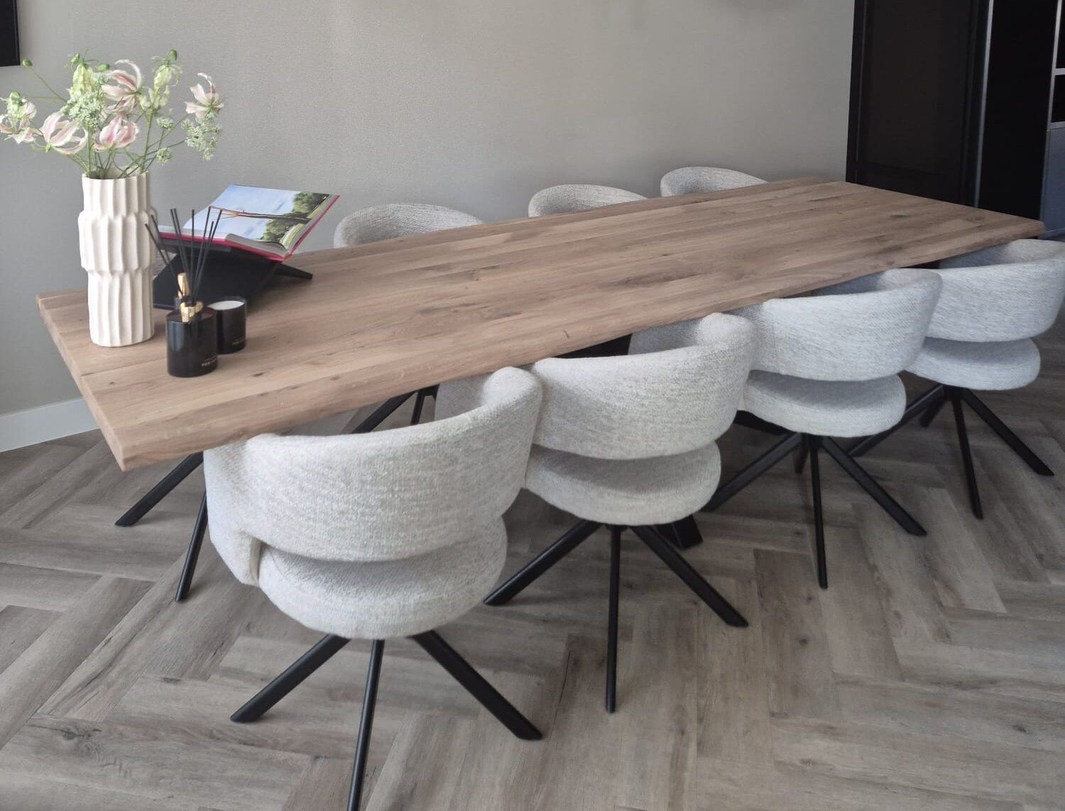 Boomstam tafel - Tokyo stoelen
