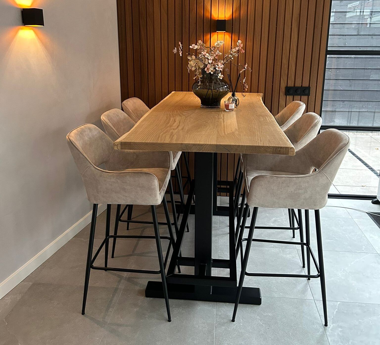 Boomstam tafel - Fallon barkrukken